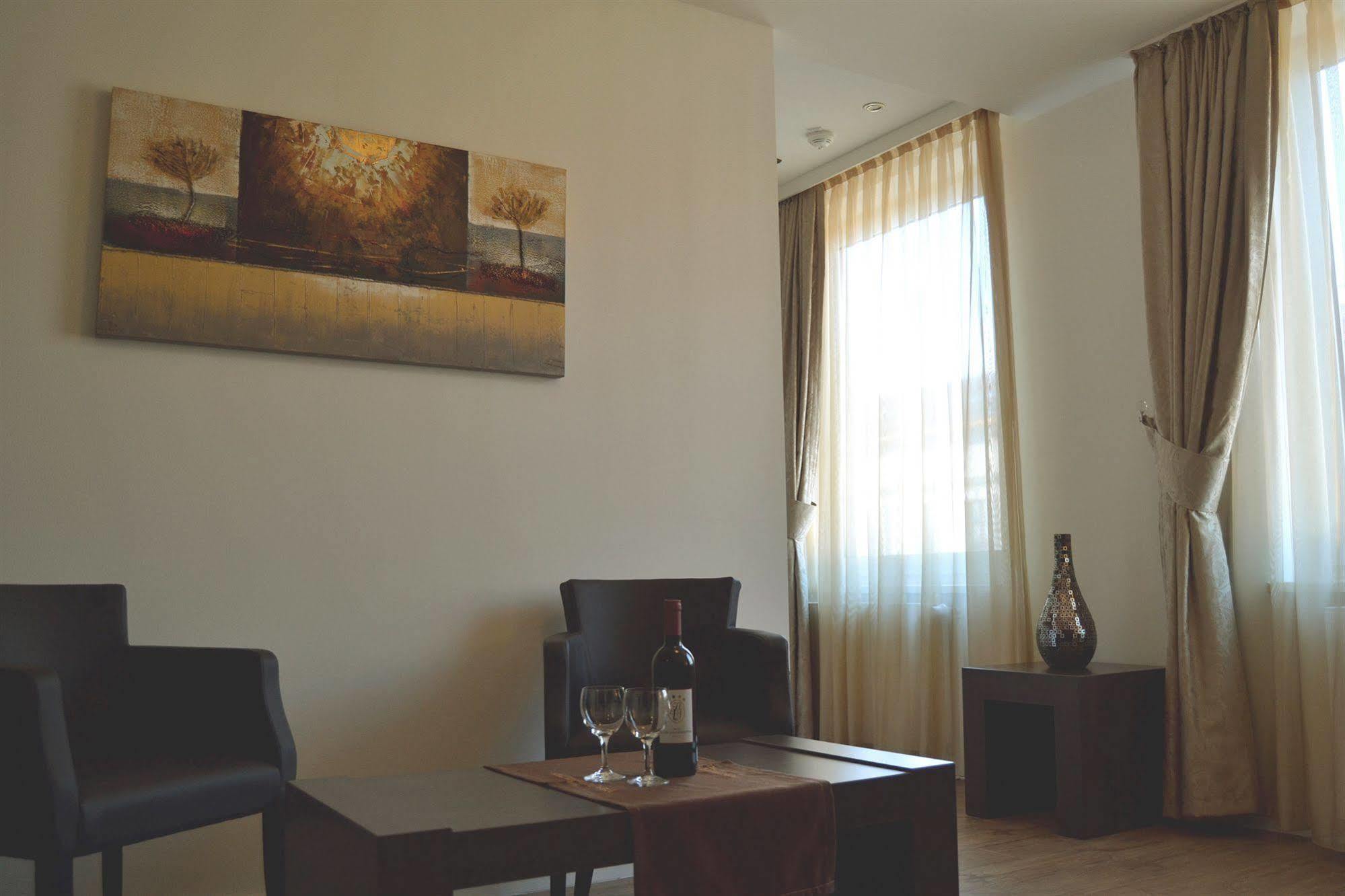 Hotel Vier Jahreszeiten Berlin City Dış mekan fotoğraf