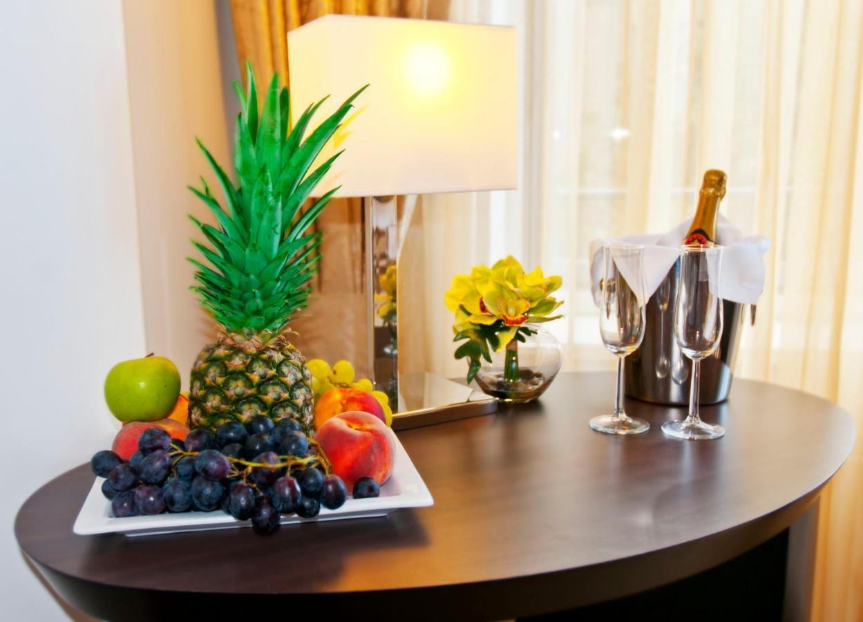 Hotel Vier Jahreszeiten Berlin City Oda fotoğraf